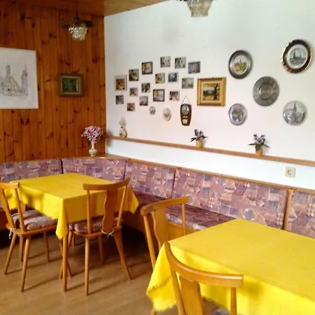 Gaestehaus Gleissner Apartment